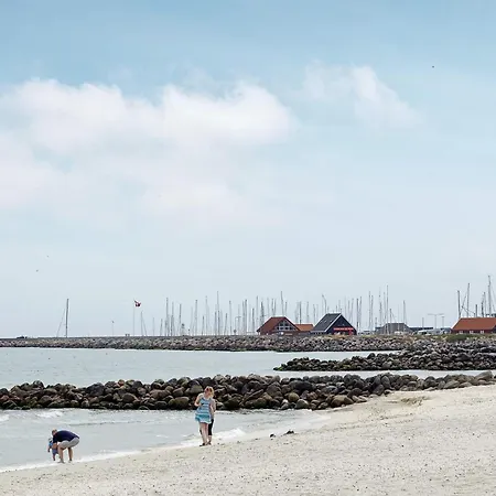 6 Person On A In S By Sæby