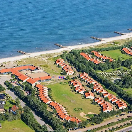 Tatil Evi 6 Person On A In S By